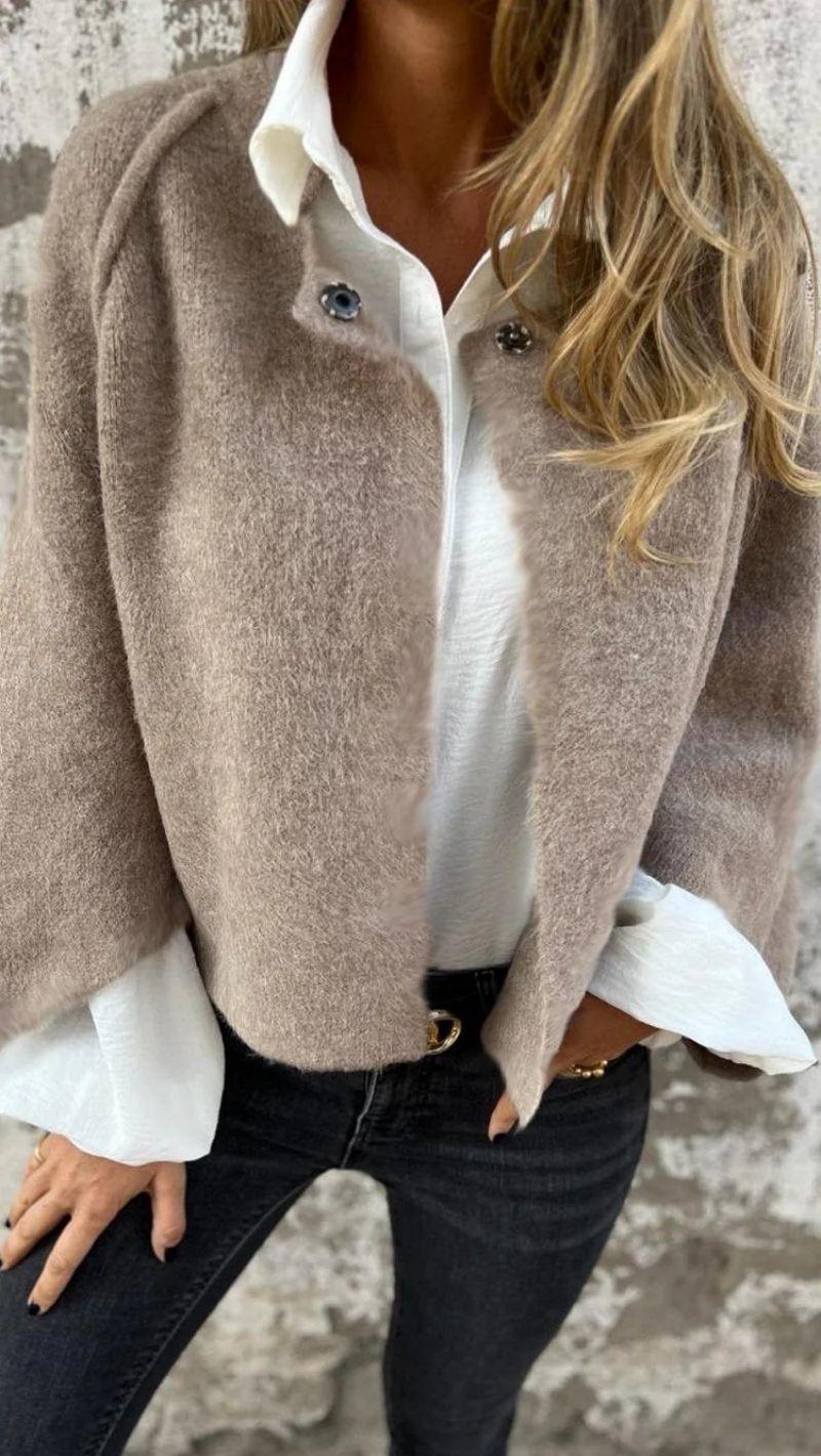 Short Cashmere Coat - IntimaChic