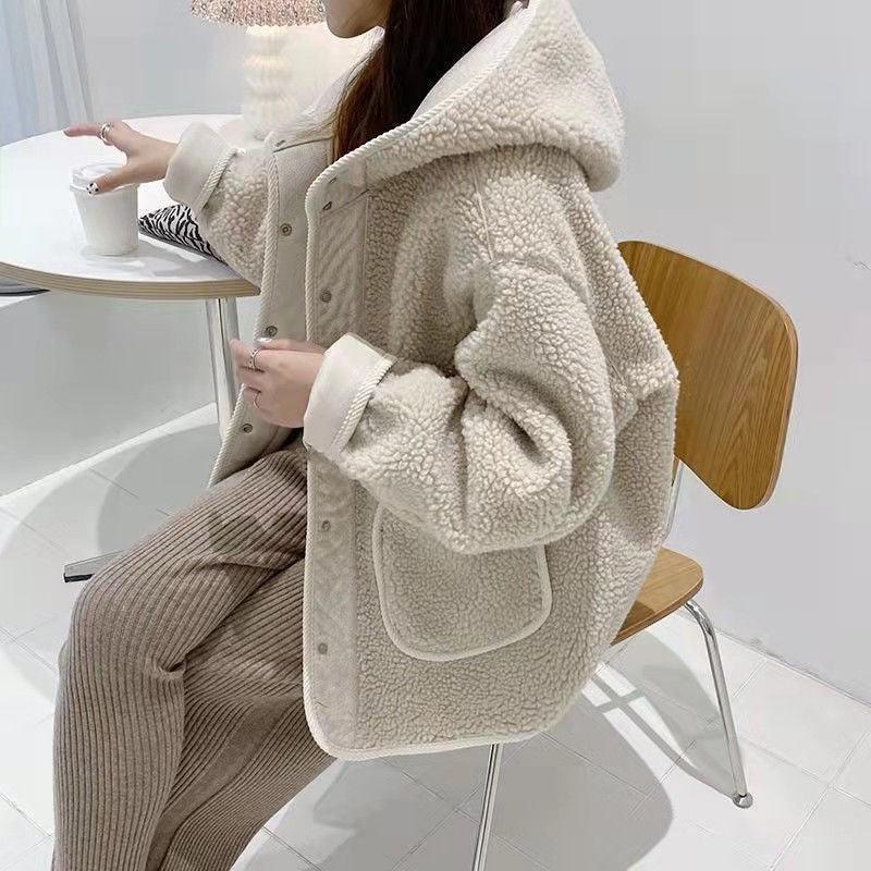 Women's Hooded Lambswool Coat - IntimaChic