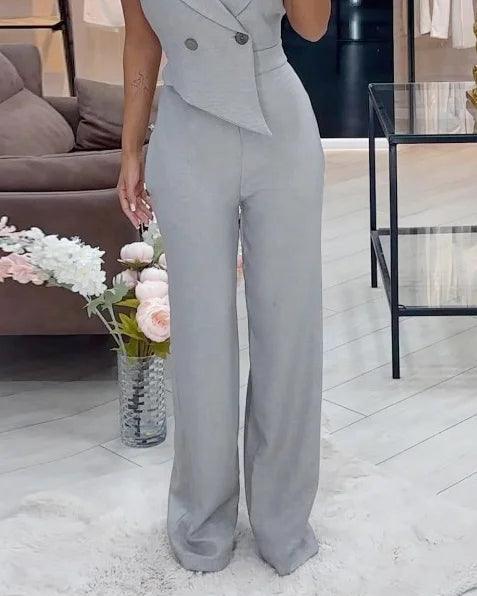 Vera - Jumpsuit with lapel collar in solid color - IntimaChic