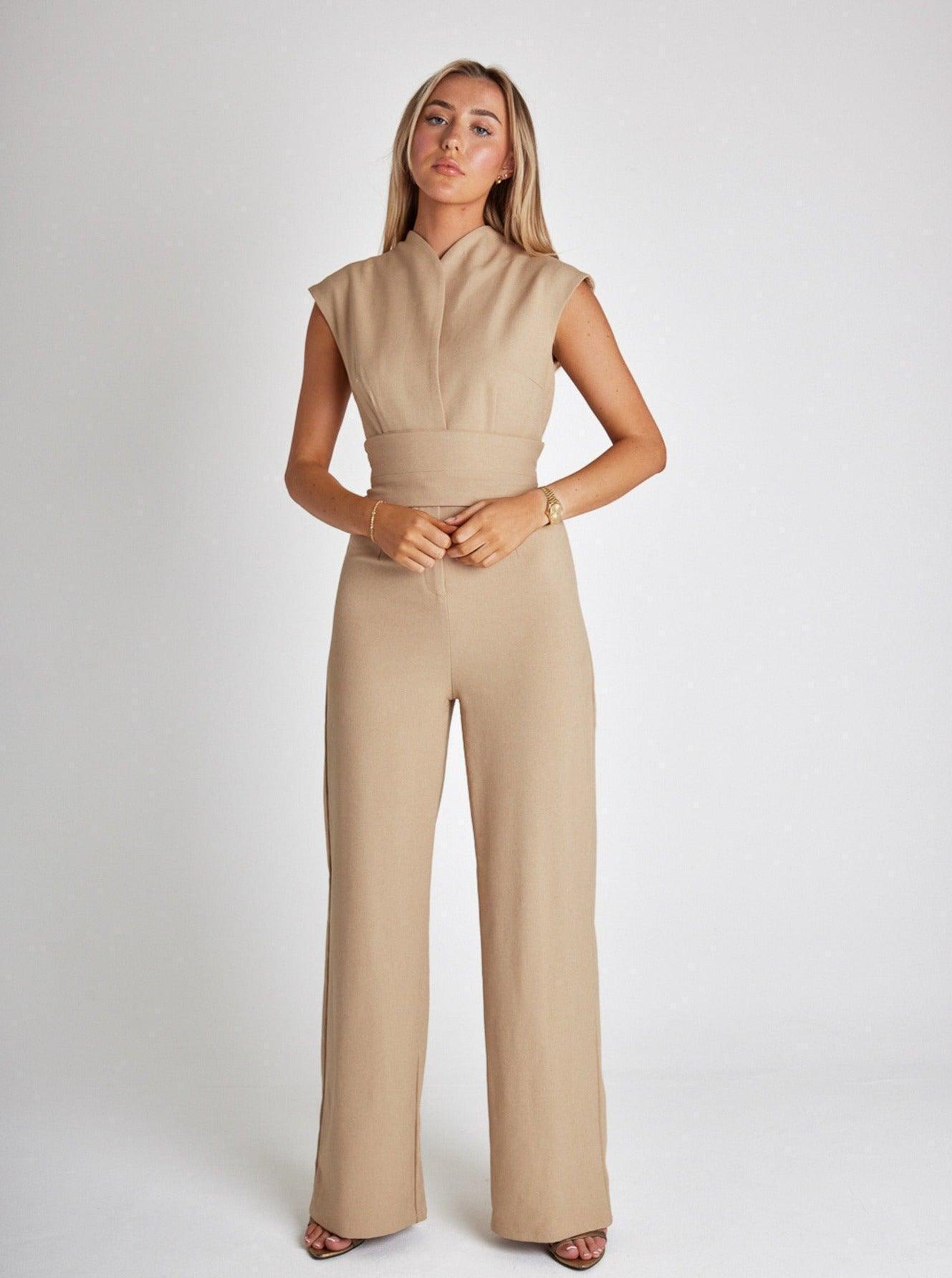 Sara | Elegant Sleeveless Ladies Jumpsuit - IntimaChic